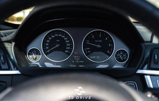 BMW 420d Cabrio Luxury Line, foto 12