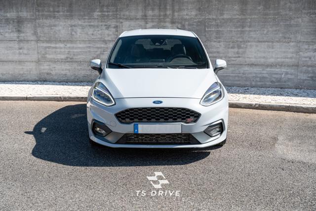Ford Fiesta ST (2019), foto 2