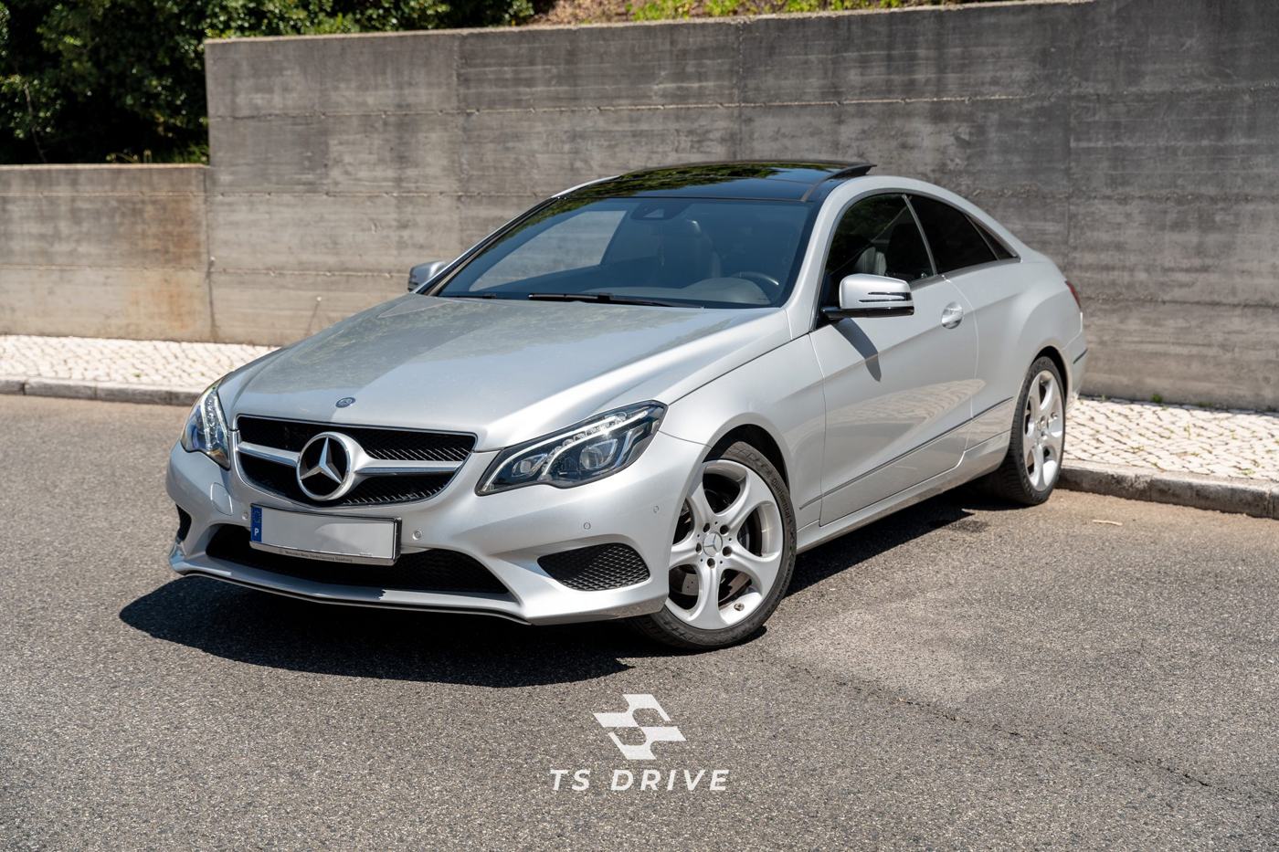 Mercedes-Benz E 220 d Coupé