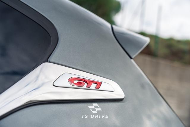 Importar um Peugeot 208 GTi: quanto custa de ISV?
