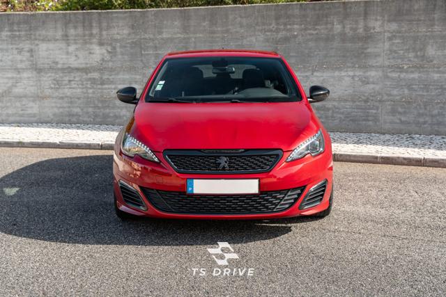 Peugeot 308 GTi 272 cv, foto 2