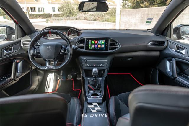 Peugeot 308 GTi 272 cv, foto 13