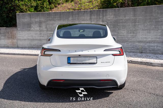 Tesla Model 3, foto 5