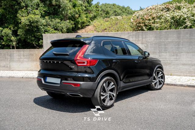 Volvo XC40 T5 Twin Engine R-Design, foto 4