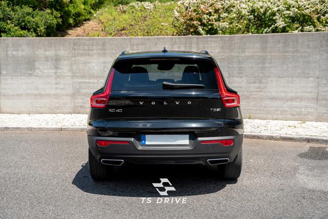 Volvo XC40 T5 Twin Engine R-Design, foto 5