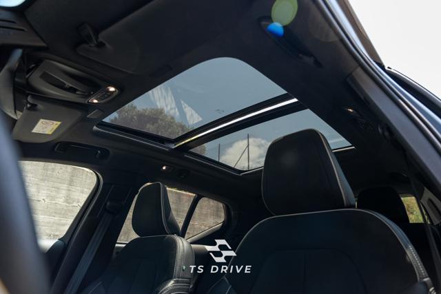 Volvo XC40 T5 Twin Engine R-Design, foto 11